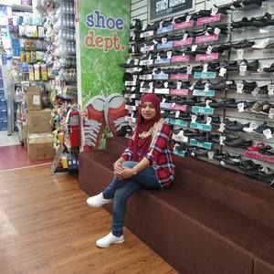 Meet your Posher, Areena